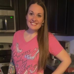 Meet your Posher, Lauren